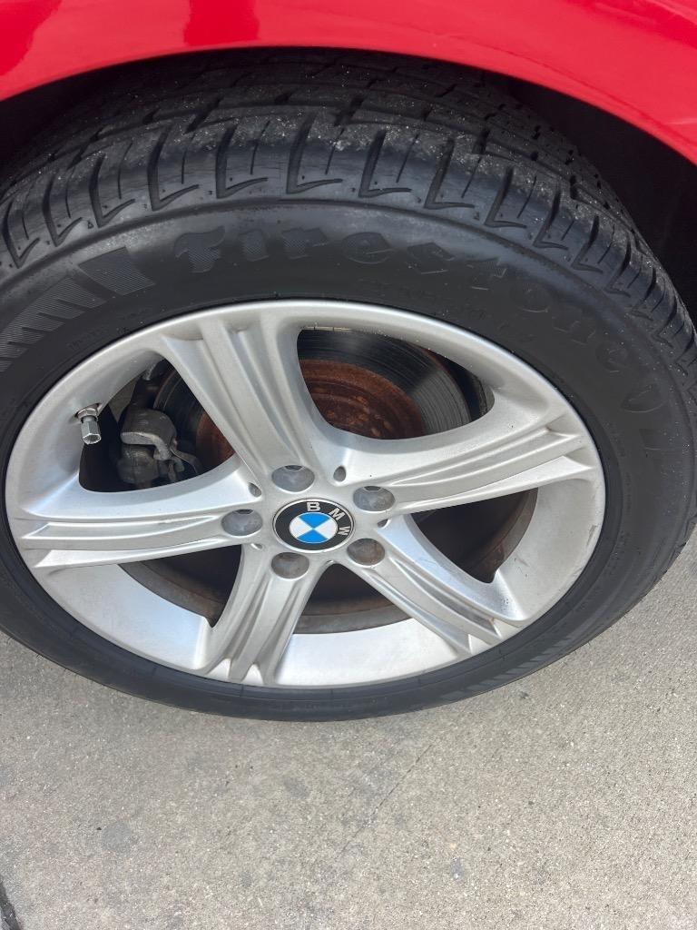 BMW 3-Series 320i Sedan 2015