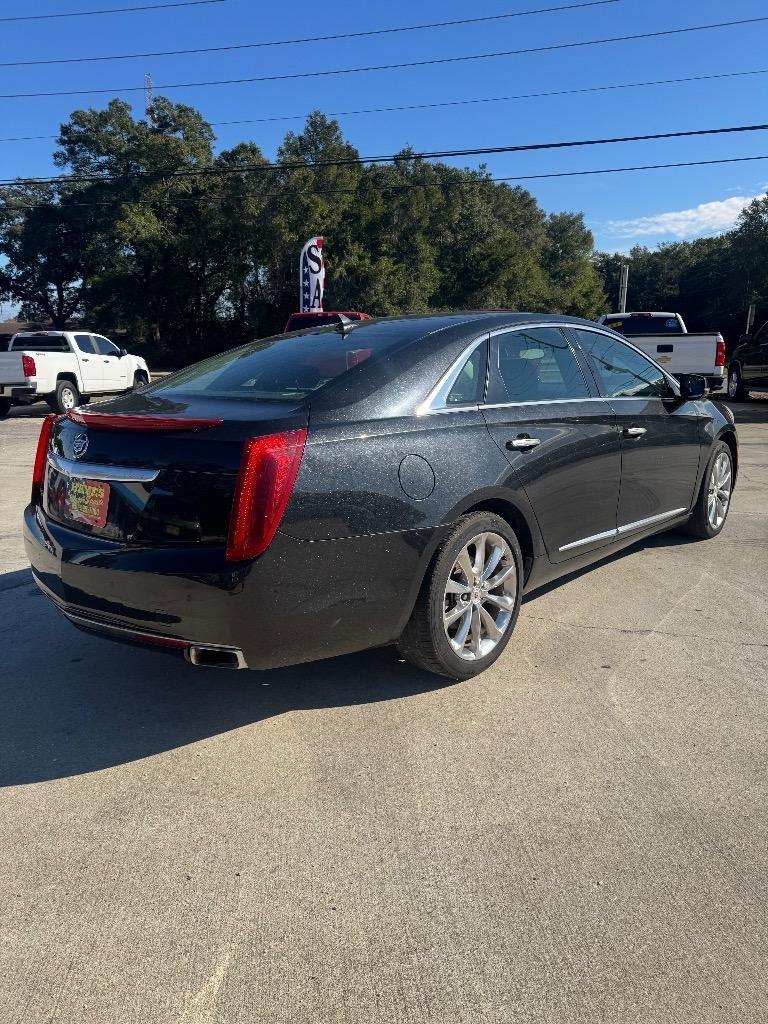 Cadillac XTS Luxury AWD 2013