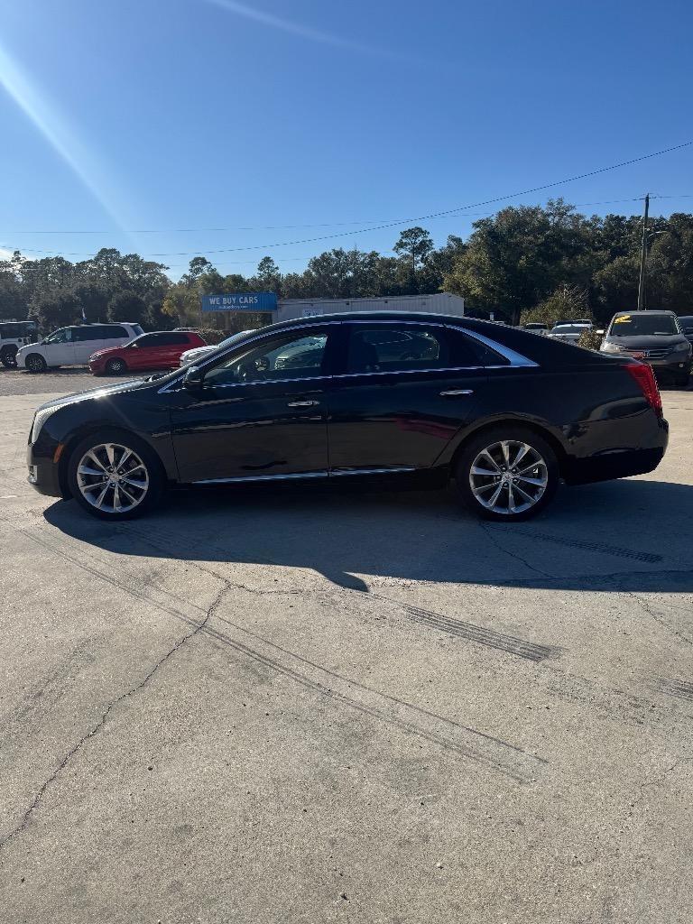 Cadillac XTS Luxury AWD 2013