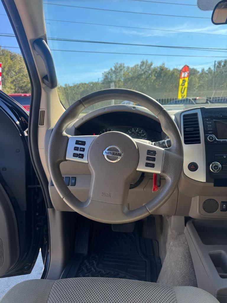 Nissan Frontier SL Crew Cab LWB 5AT 2WD 2015