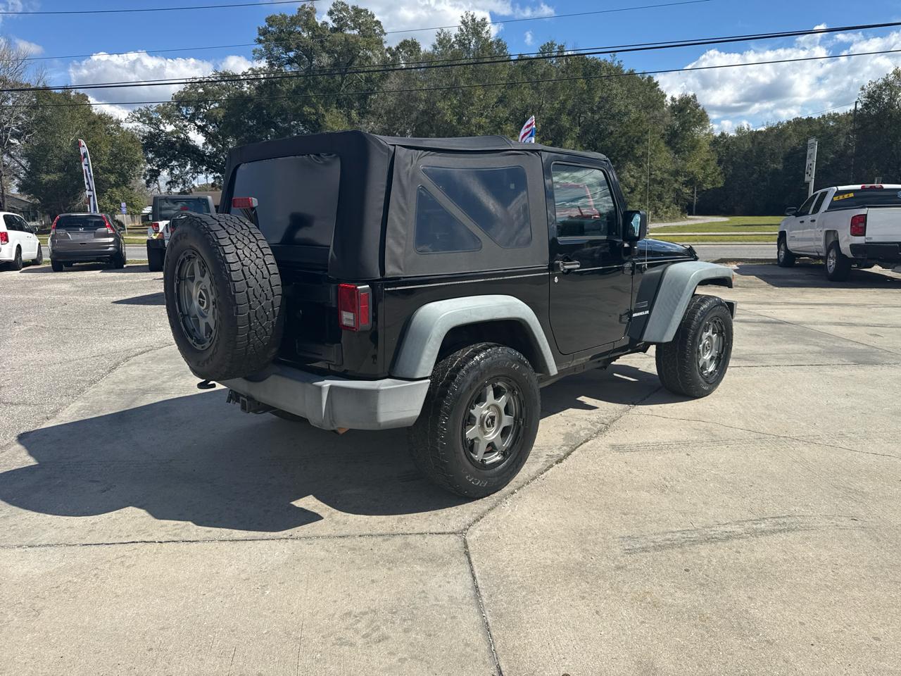 Jeep Wrangler Sport 4WD 2011