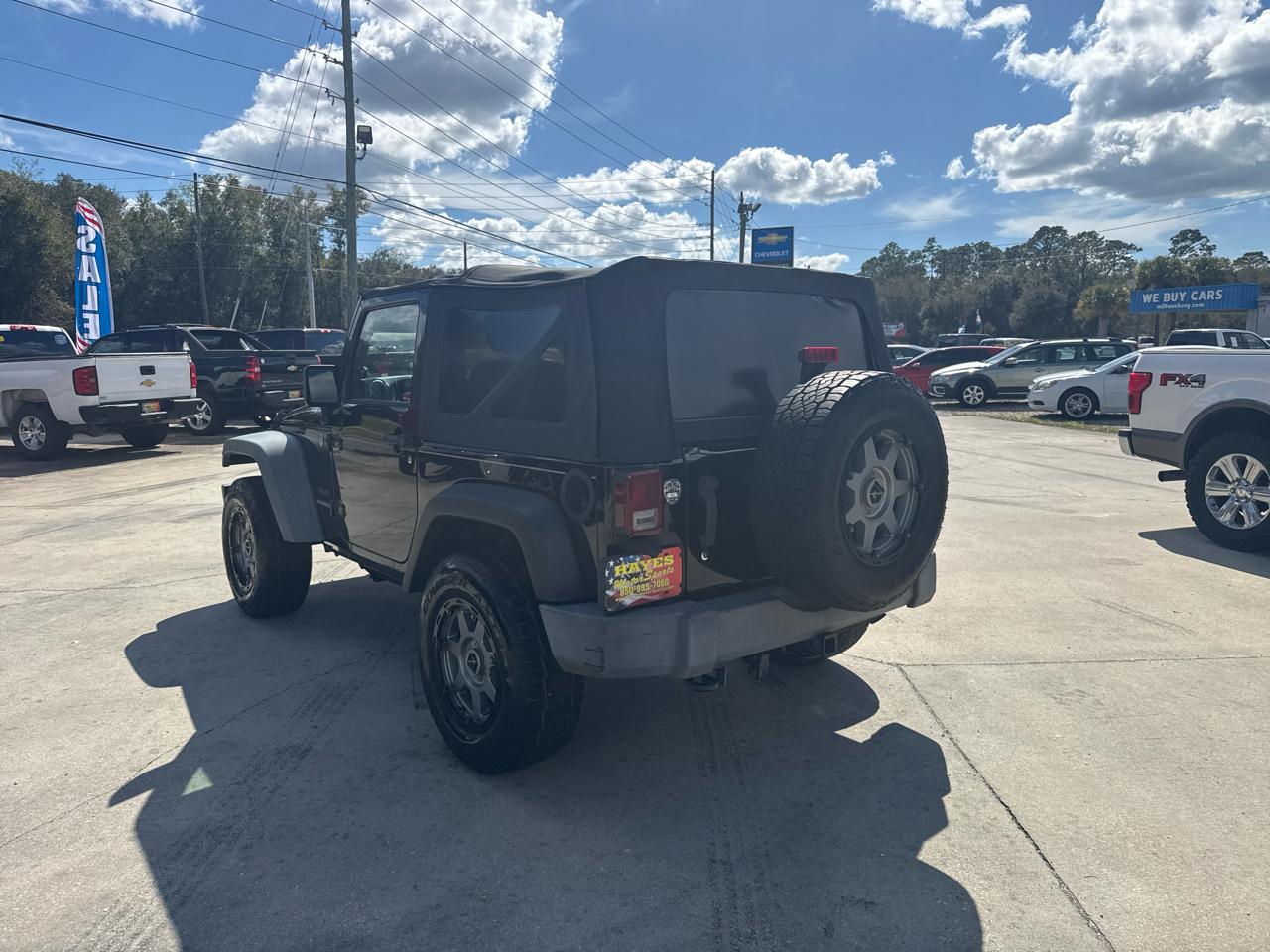 Jeep Wrangler Sport 4WD 2011