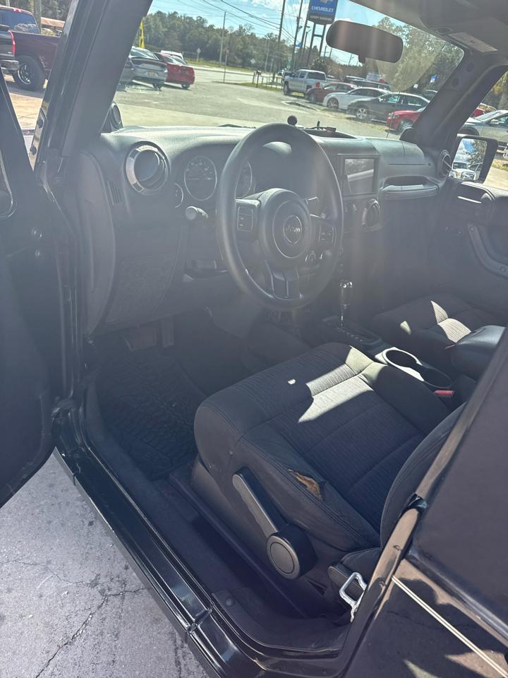 Jeep Wrangler Sport 4WD 2011