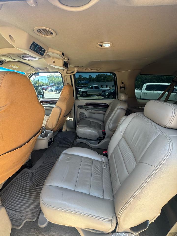 Ford Excursion Limited 6.0L 4WD 2004