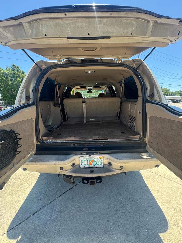 Ford Excursion Limited 6.0L 4WD 2004
