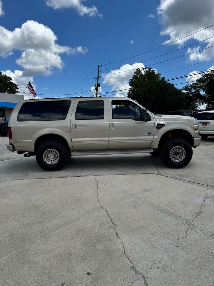 Ford Excursion Limited 6.0L 4WD 2004