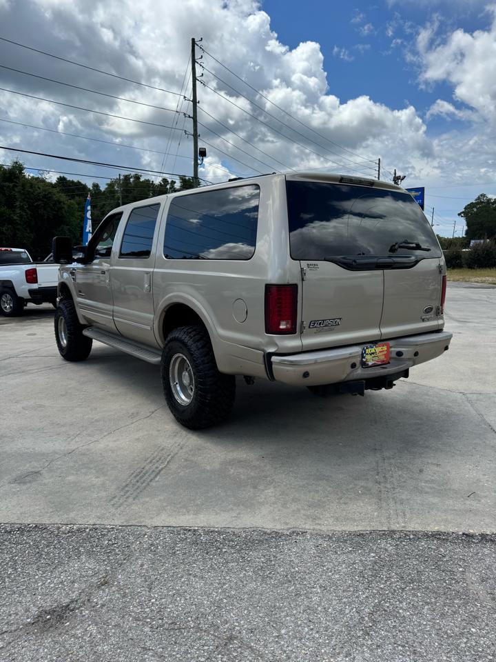 Ford Excursion Limited 6.0L 4WD 2004