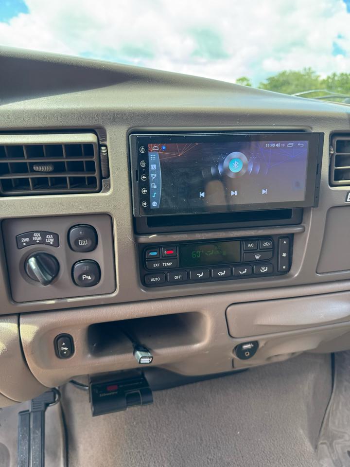 Ford Excursion Limited 6.0L 4WD 2004
