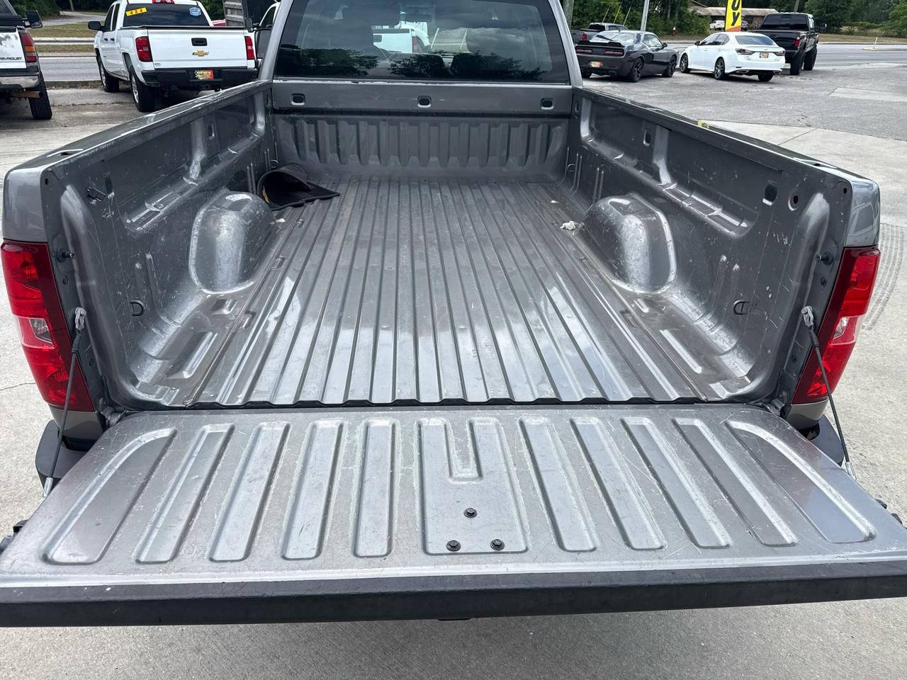 Chevrolet Silverado 2500HD Work Truck Crew Cab Long Box 2WD 2012