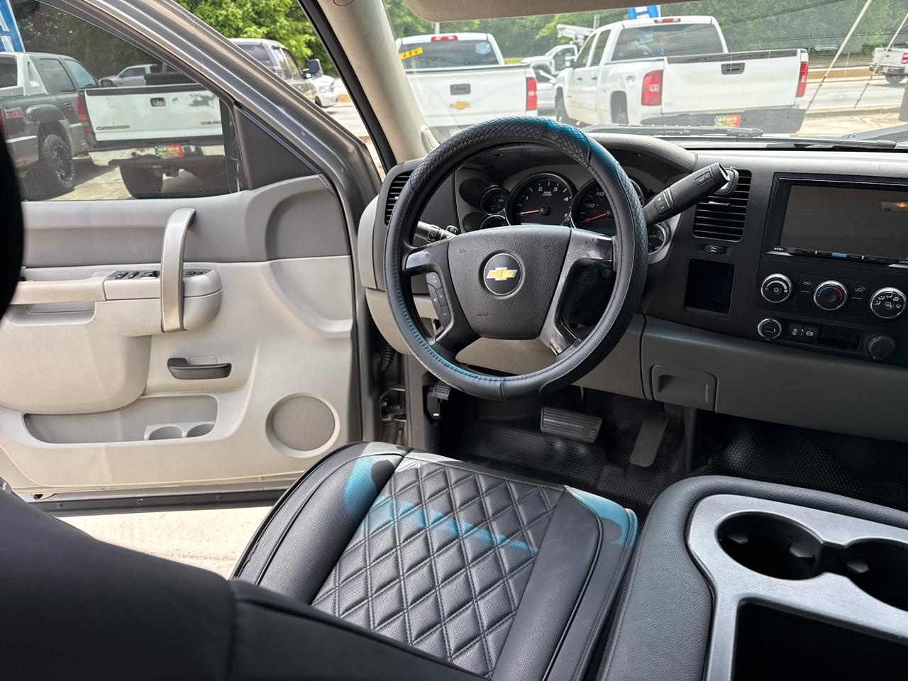 Chevrolet Silverado 2500HD Work Truck Crew Cab Long Box 2WD 2012