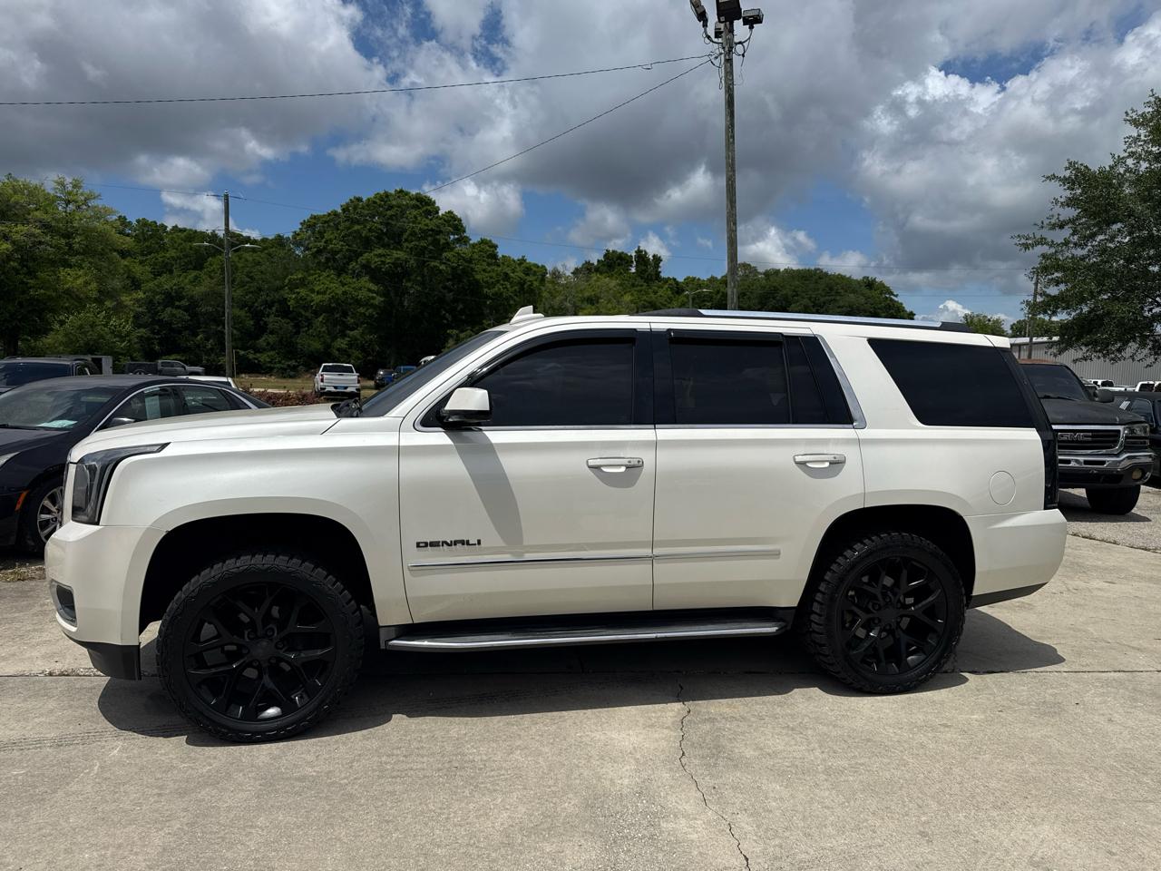 2015 GMC Yukon Denali 2WD