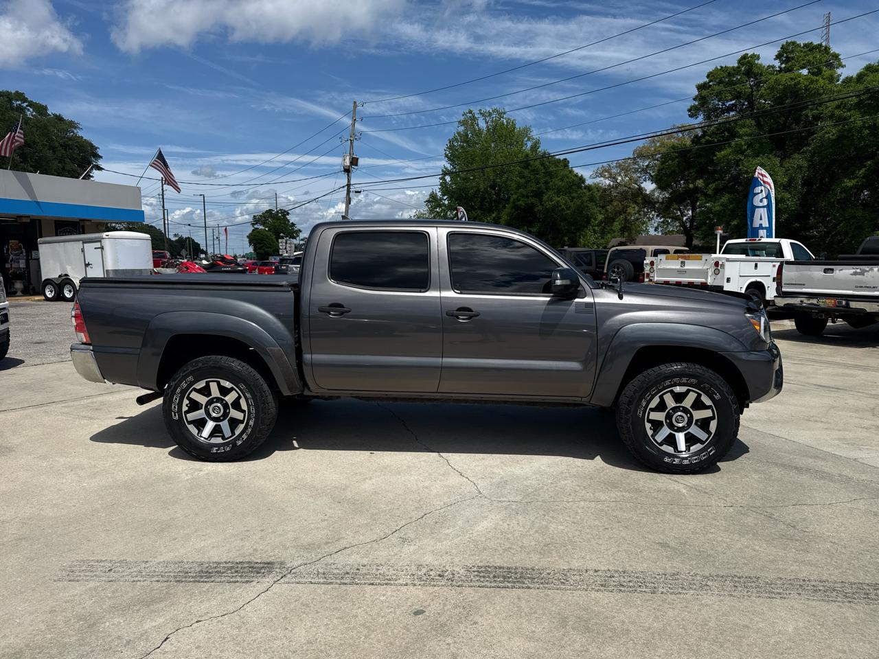 Toyota Tacoma PreRunner Double Cab V6 5AT 2WD 2015