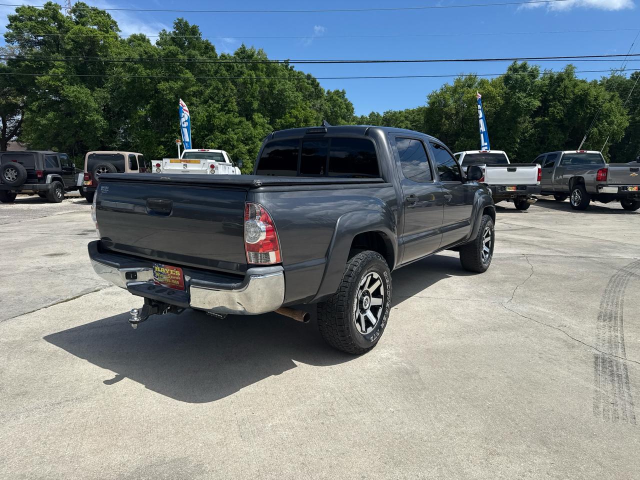 Toyota Tacoma PreRunner Double Cab V6 5AT 2WD 2015