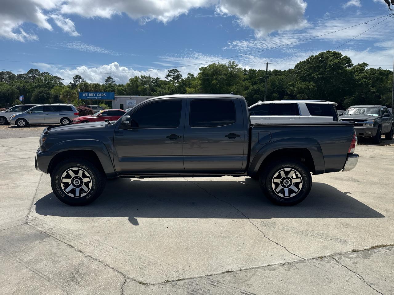 Toyota Tacoma PreRunner Double Cab V6 5AT 2WD 2015