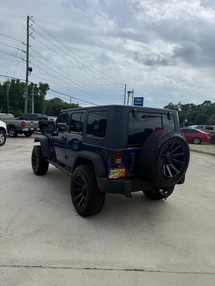 Jeep Wrangler Unlimited Sport 4WD 2010