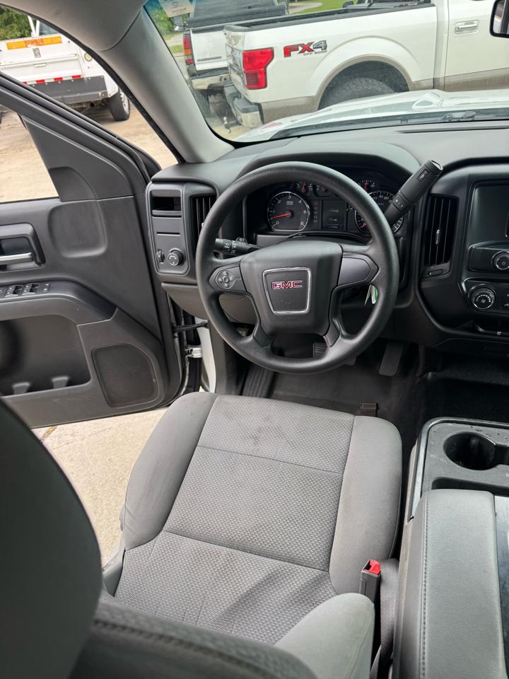 GMC Sierra 1500 Base Crew Cab 2WD 2014