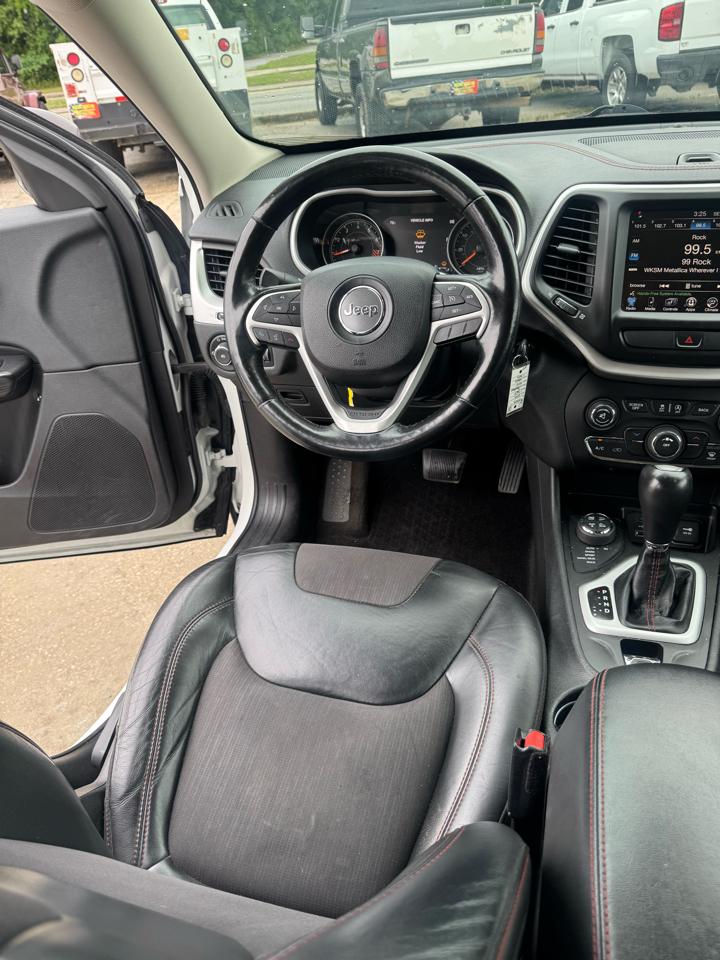 Jeep Cherokee Trailhawk 4WD 2015