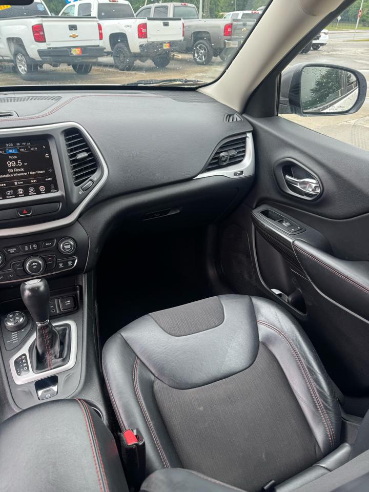 Jeep Cherokee Trailhawk 4WD 2015