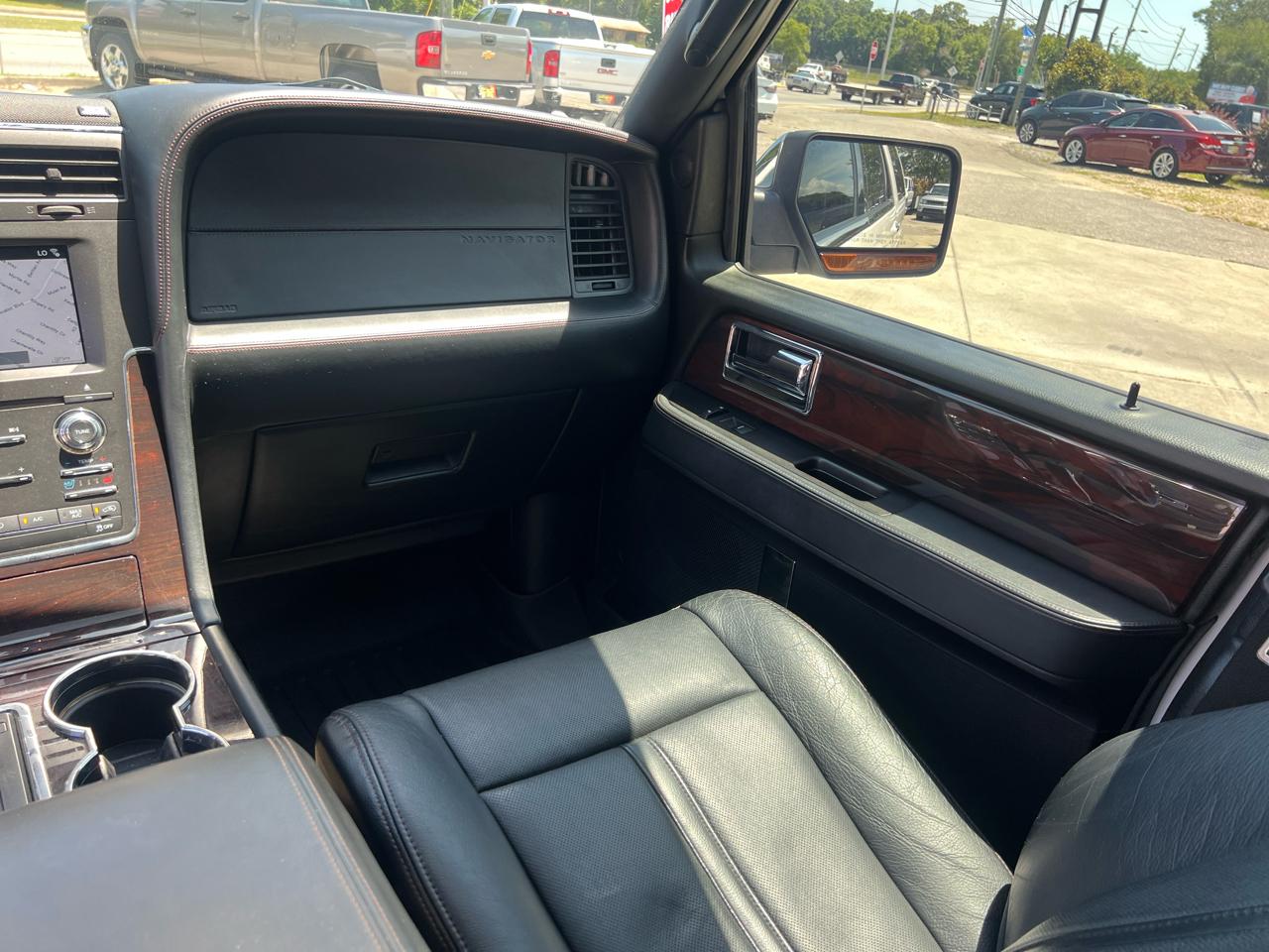 Lincoln Navigator L Reserve 2WD 2016