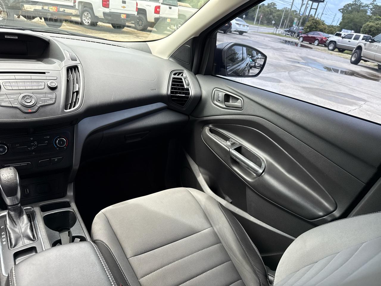 Ford Escape S FWD 2017