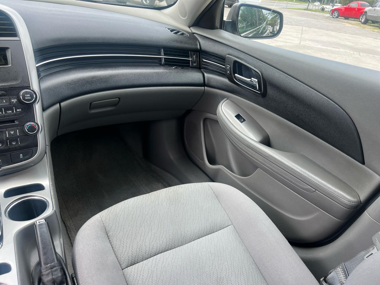 Chevrolet Malibu LS 2014
