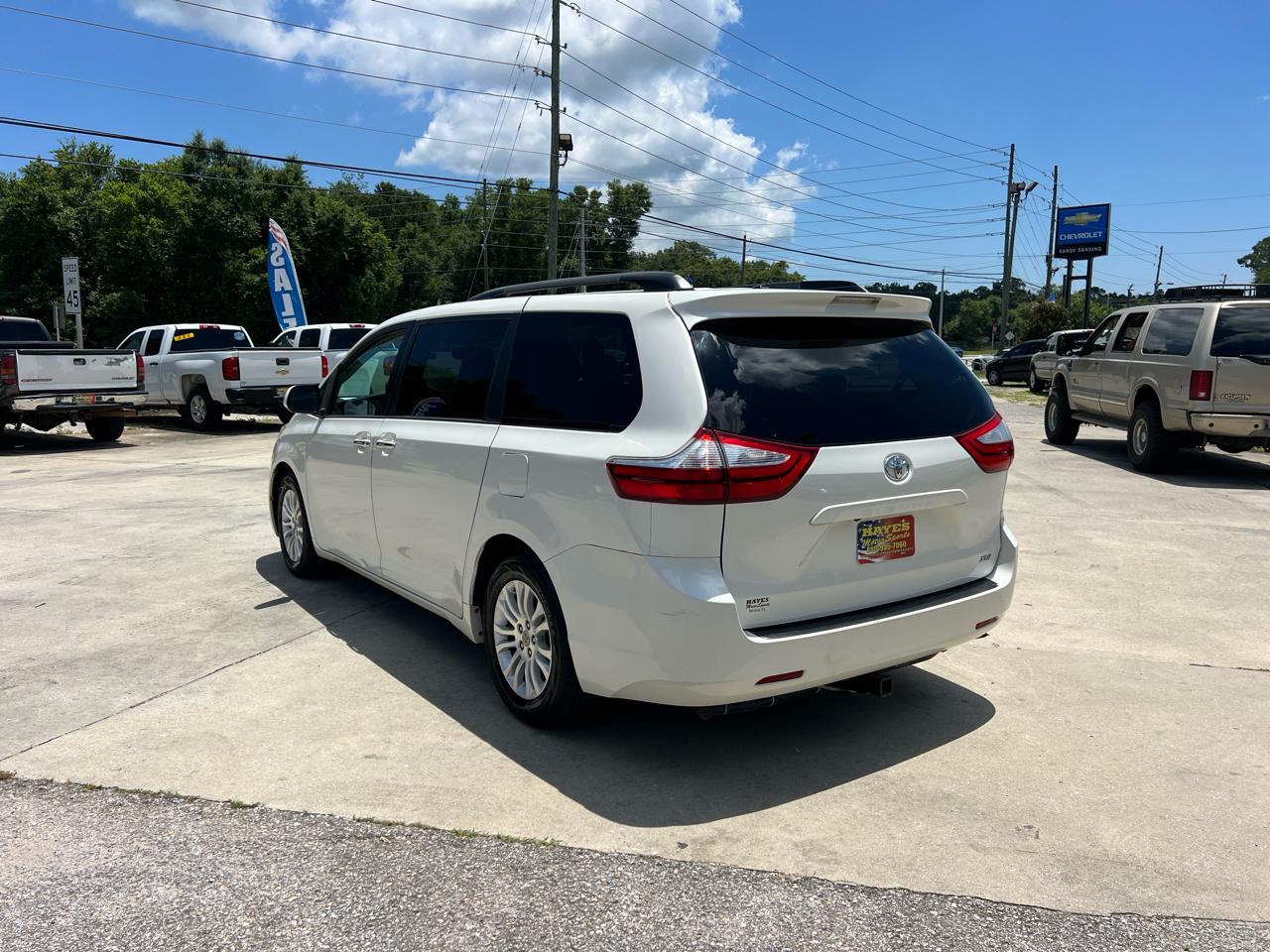 Toyota Sienna Limited Premium 7-Passenger 2017