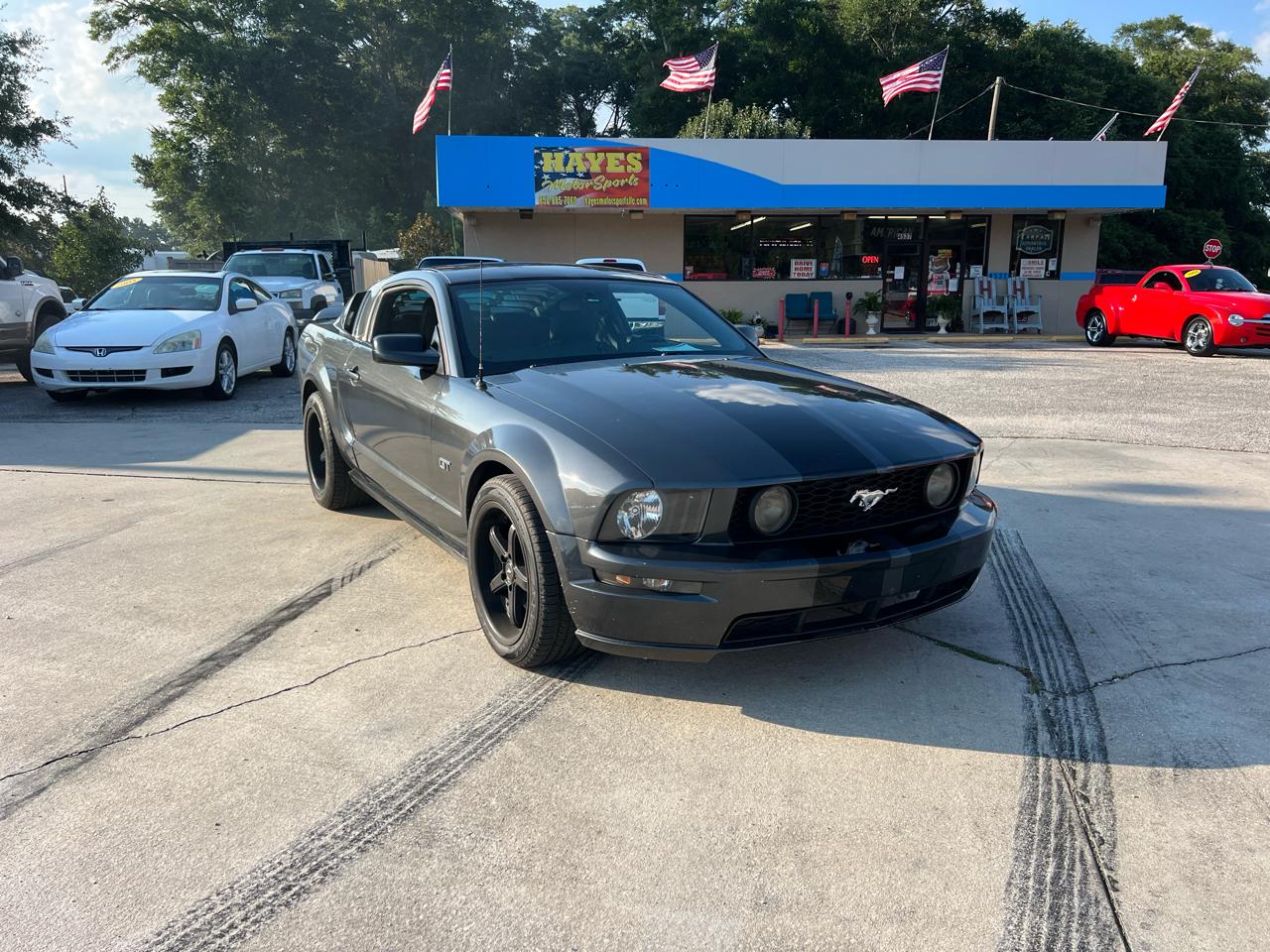 2005 Ford Mustang GT Deluxe's photo