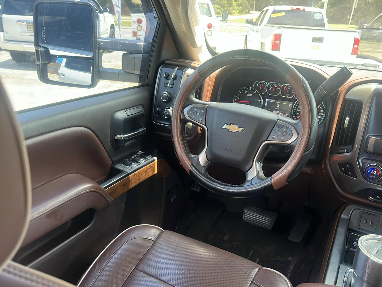 Chevrolet Silverado 2500HD LT Crew Cab 4WD 2016