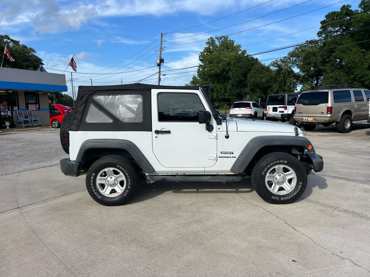 Jeep Wrangler Sport 4WD 2015