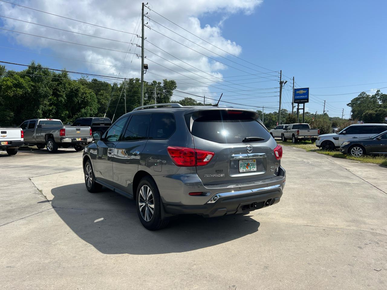 Nissan Pathfinder SL 4WD 2017