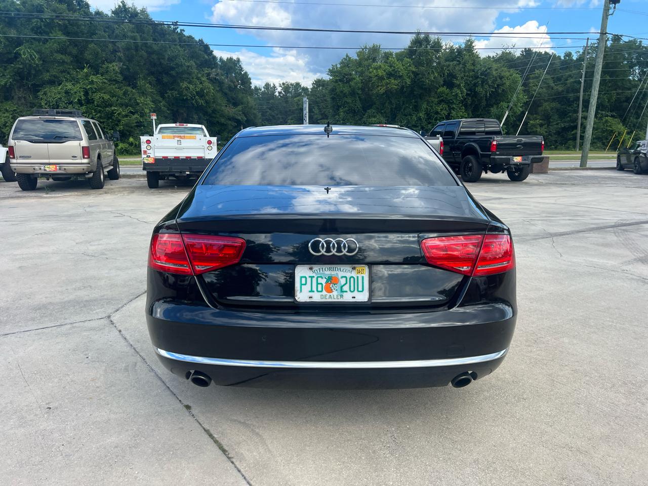 Audi A8 4.2 Quattro 2011