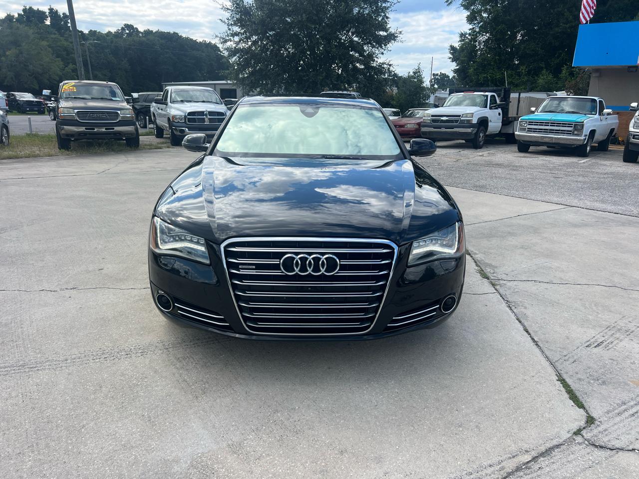 Audi A8 4.2 Quattro 2011