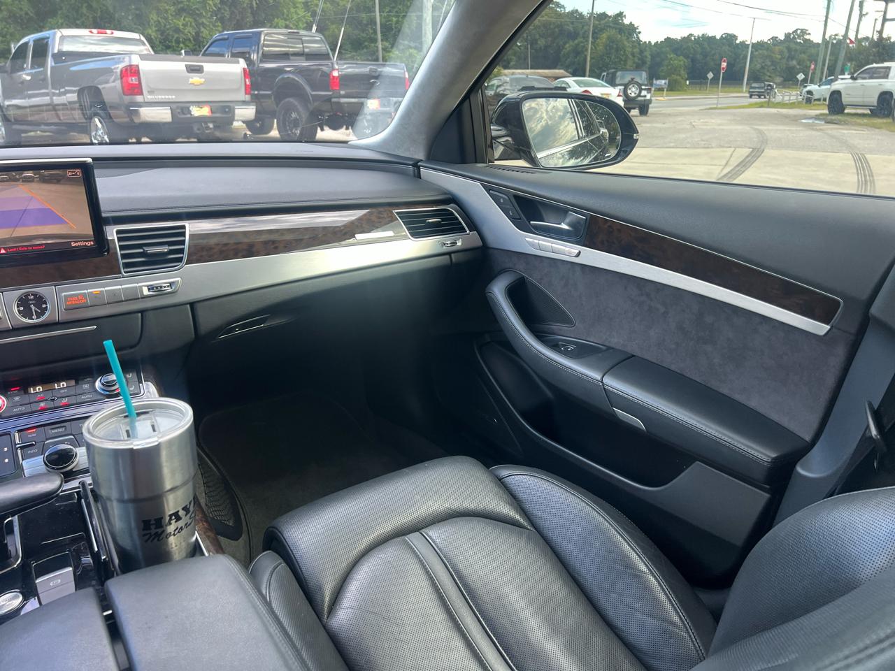 Audi A8 4.2 Quattro 2011