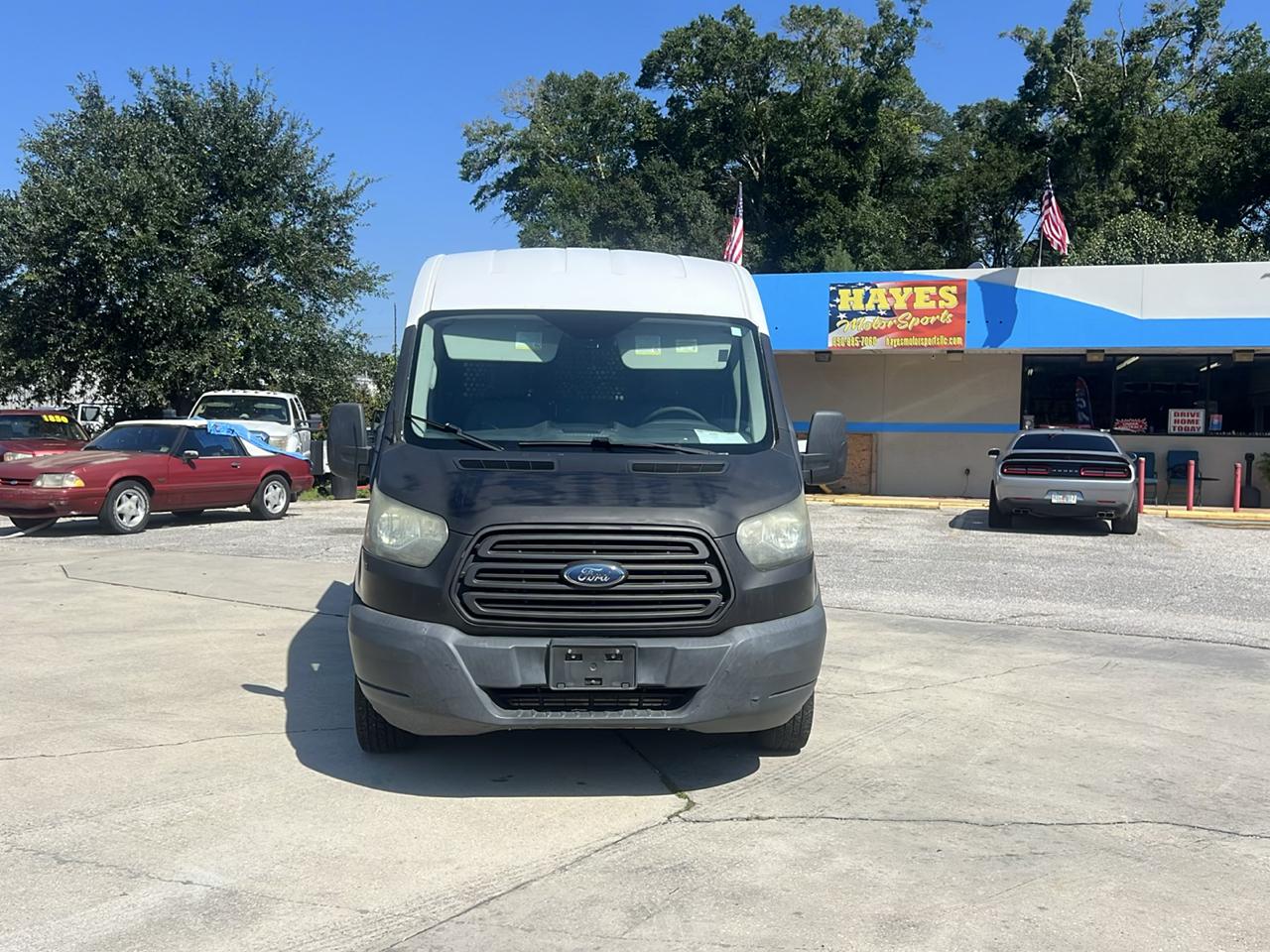 Ford Transit 250 Van Med. Roof w/Sliding Pass. 148-in. WB 2015