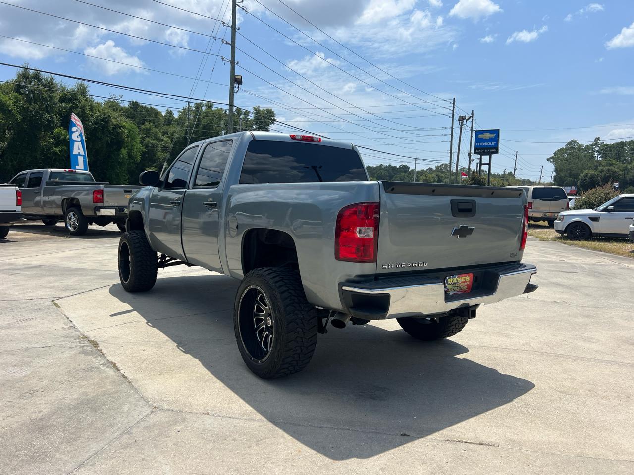 Chevrolet Silverado 1500 LT Crew Cab 4WD 2011