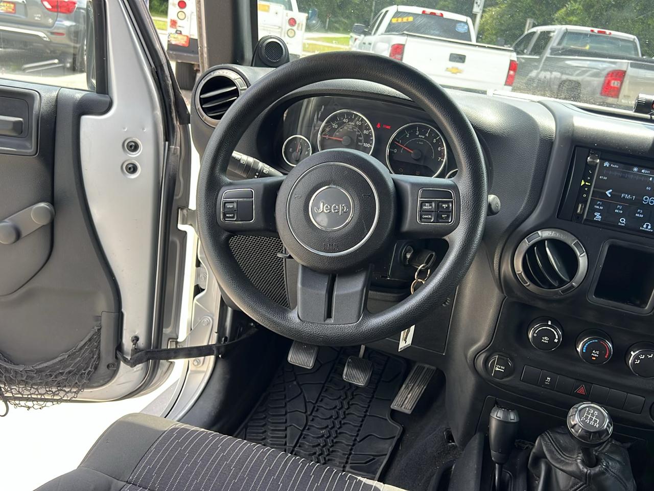 Jeep Wrangler Unlimited Sport 4WD 2011