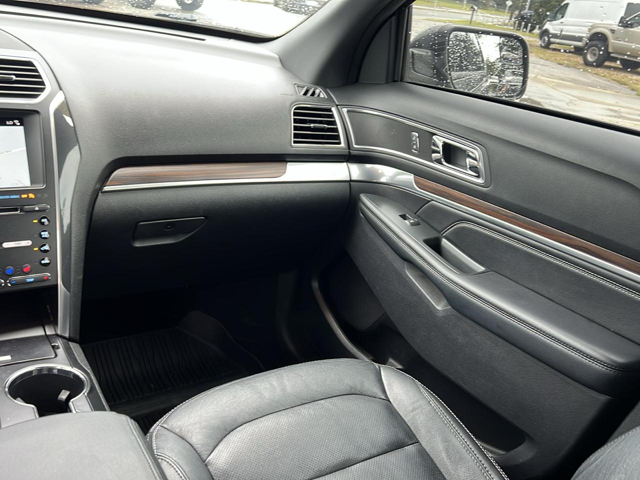 Ford Explorer Limited FWD 2018