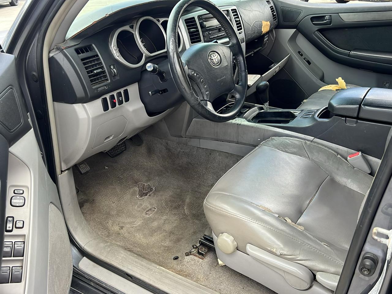 Toyota 4Runner SR5 2WD 2004