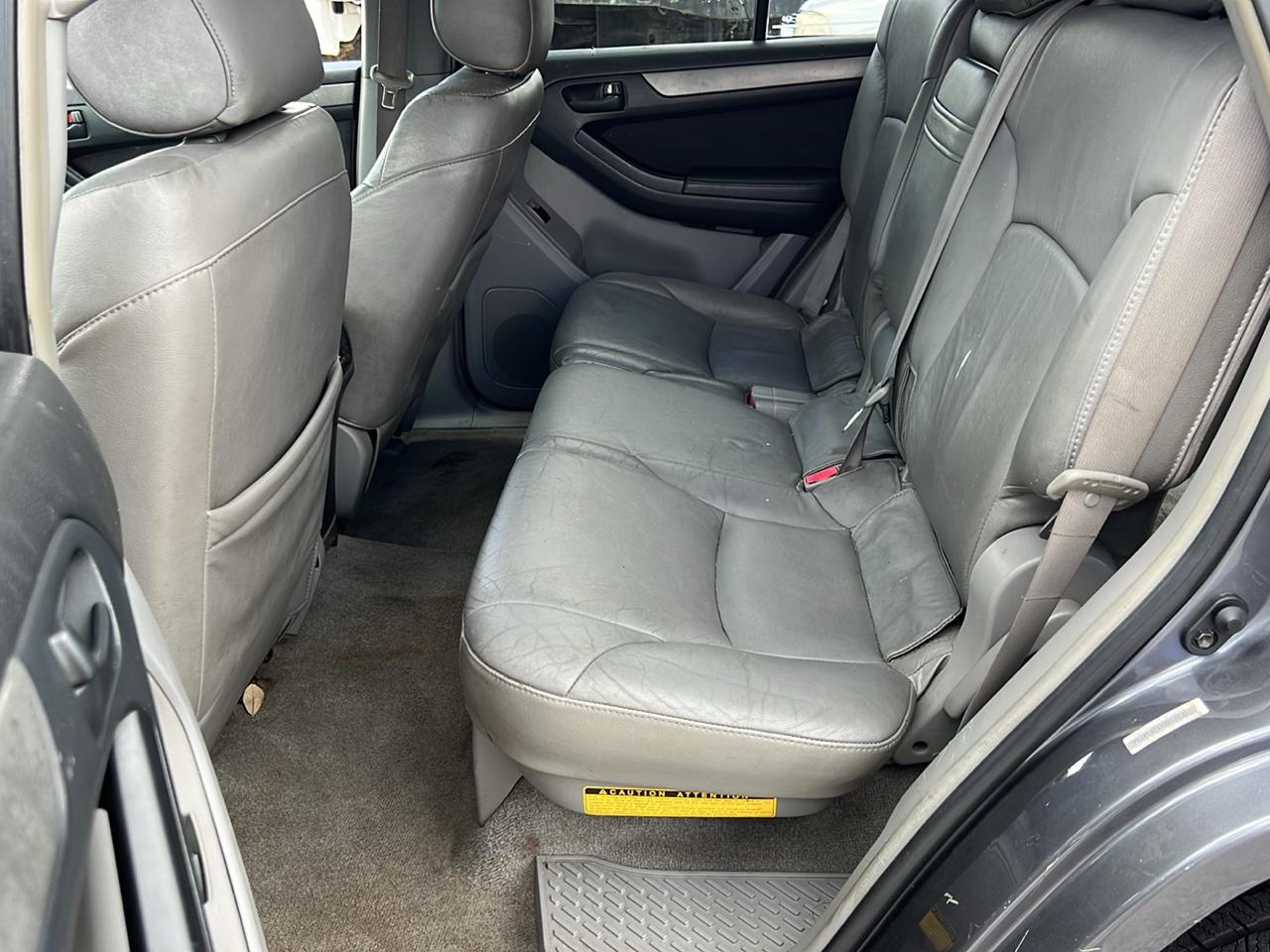 Toyota 4Runner SR5 2WD 2004
