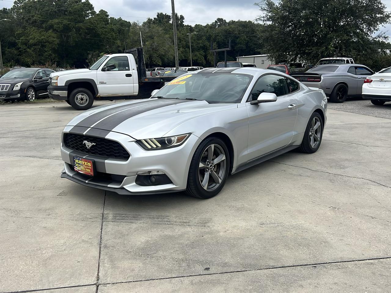 Ford Mustang V6 Coupe 2015