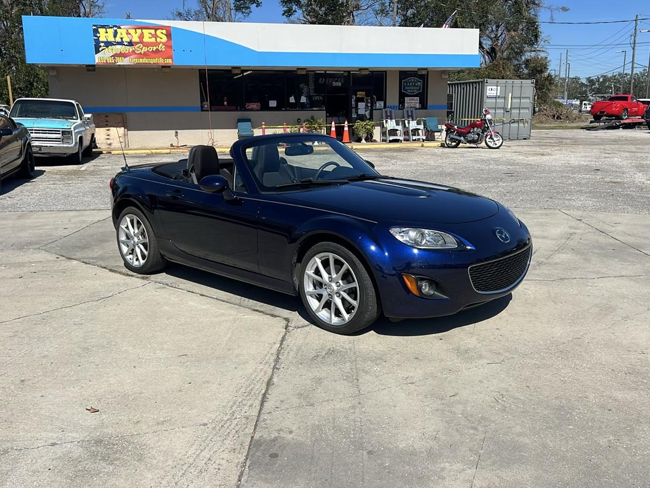 Mazda MX-5 Miata Grand Touring 2010
