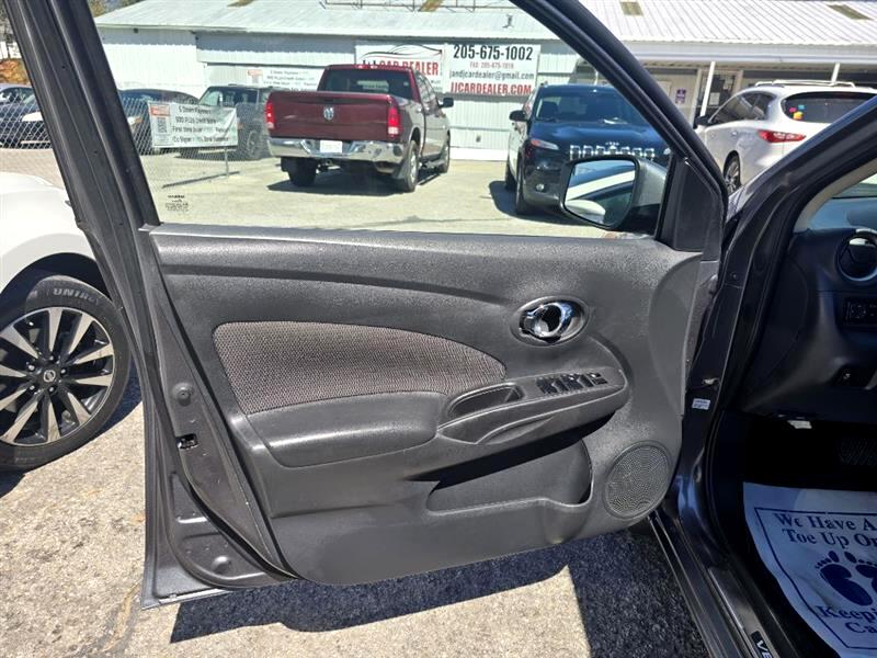 Nissan Versa  2016 Nissan Versa  2016