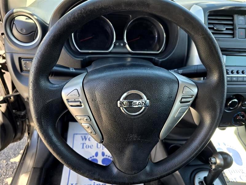 Nissan Versa  2016 Nissan Versa  2016