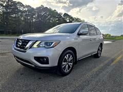 2017 Nissan Pathfinder 