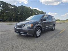 2015 Chrysler Town & Country 