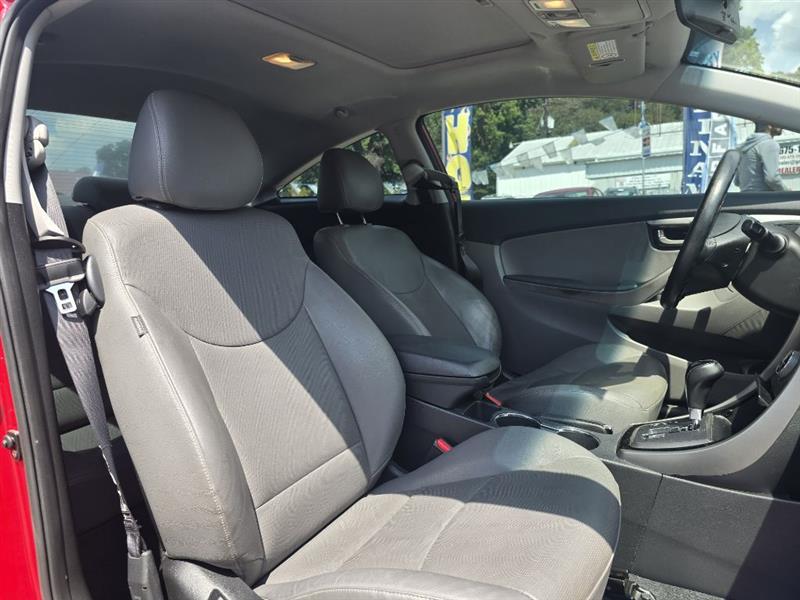 Hyundai Elantra  2013 Hyundai Elantra  2013