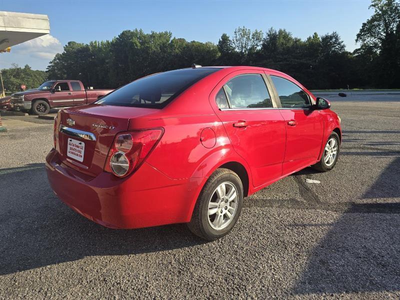 Chevrolet Sonic  2013