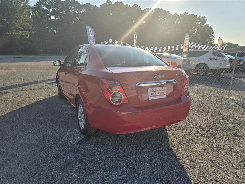 Chevrolet Sonic  2013