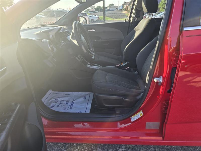 Chevrolet Sonic  2013