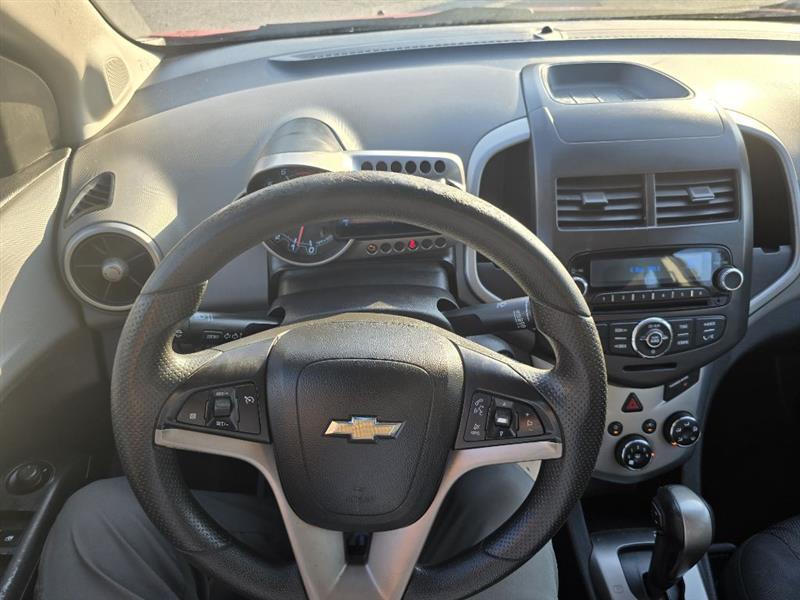 Chevrolet Sonic  2013